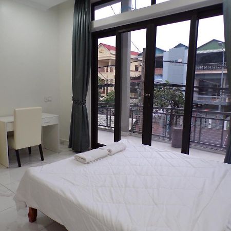 Ananta Aster Phnom Penh Exterior photo