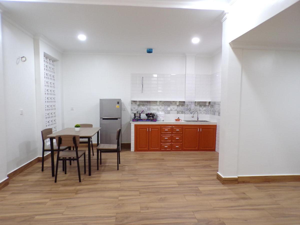 Ananta Aster Phnom Penh Exterior photo