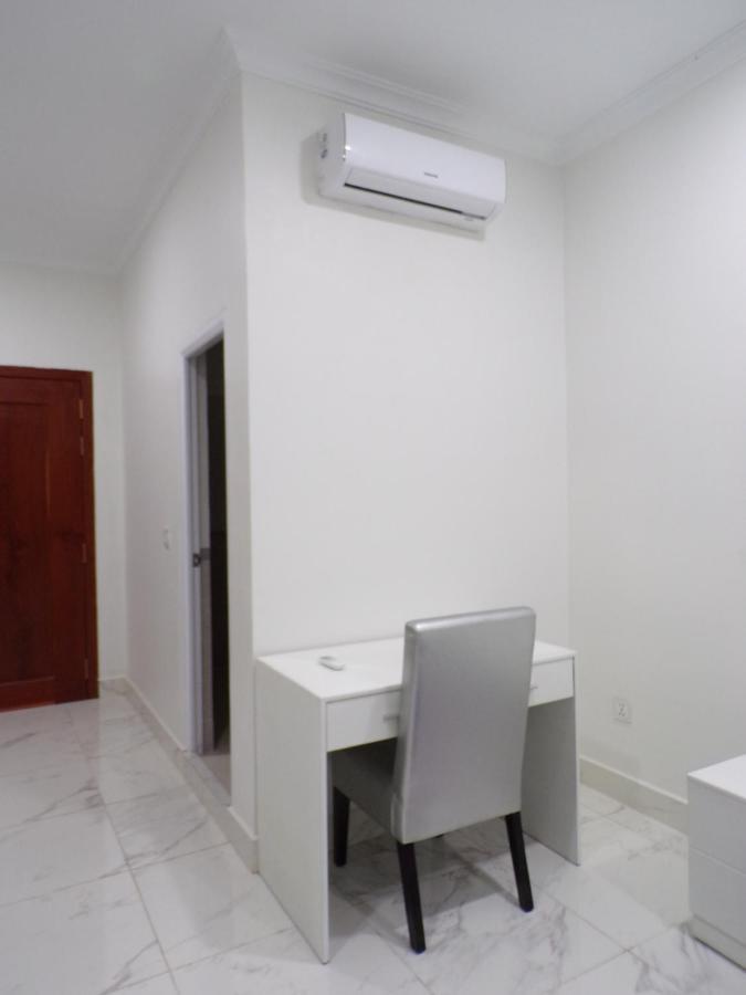 Ananta Aster Phnom Penh Exterior photo